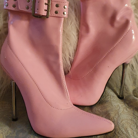 Booties - Picture 1 of 2